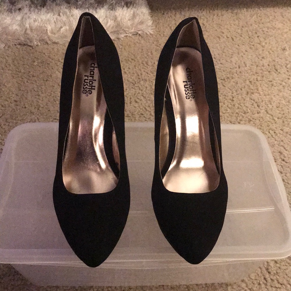 Black platforms